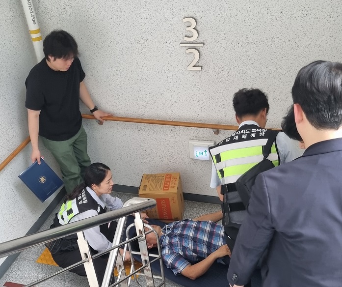 전북교육청, 중대산업재해 비상대응 모의훈련 실시